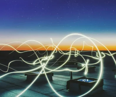 Light trails swirling under a twilight sky, symbolizing natural energy cycles and the rhythmic flow of peak performance linked to ultradian rhythms.